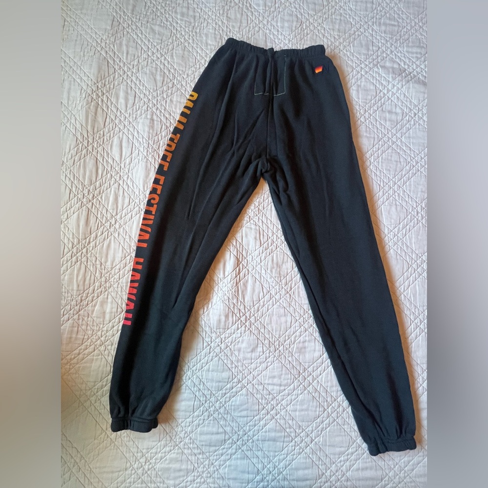 Aviator Nation North Shore Oahu Palm Tree Festival sweatpants, size Small (NWT) - Picture 4 of 13